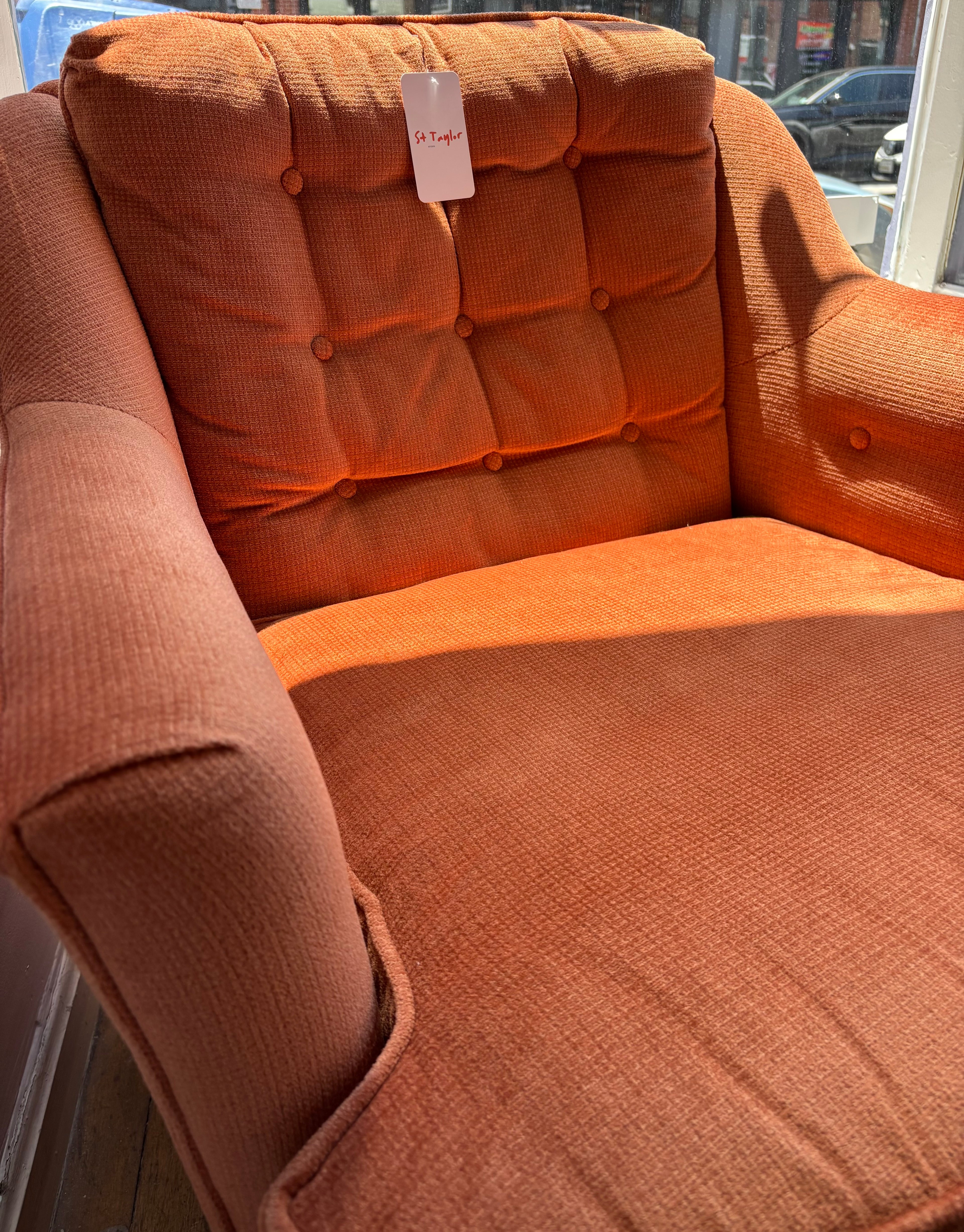 Button Tufted Arm Chair